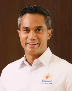 H.E. Mr. Anindya Novyan Bakrie 1